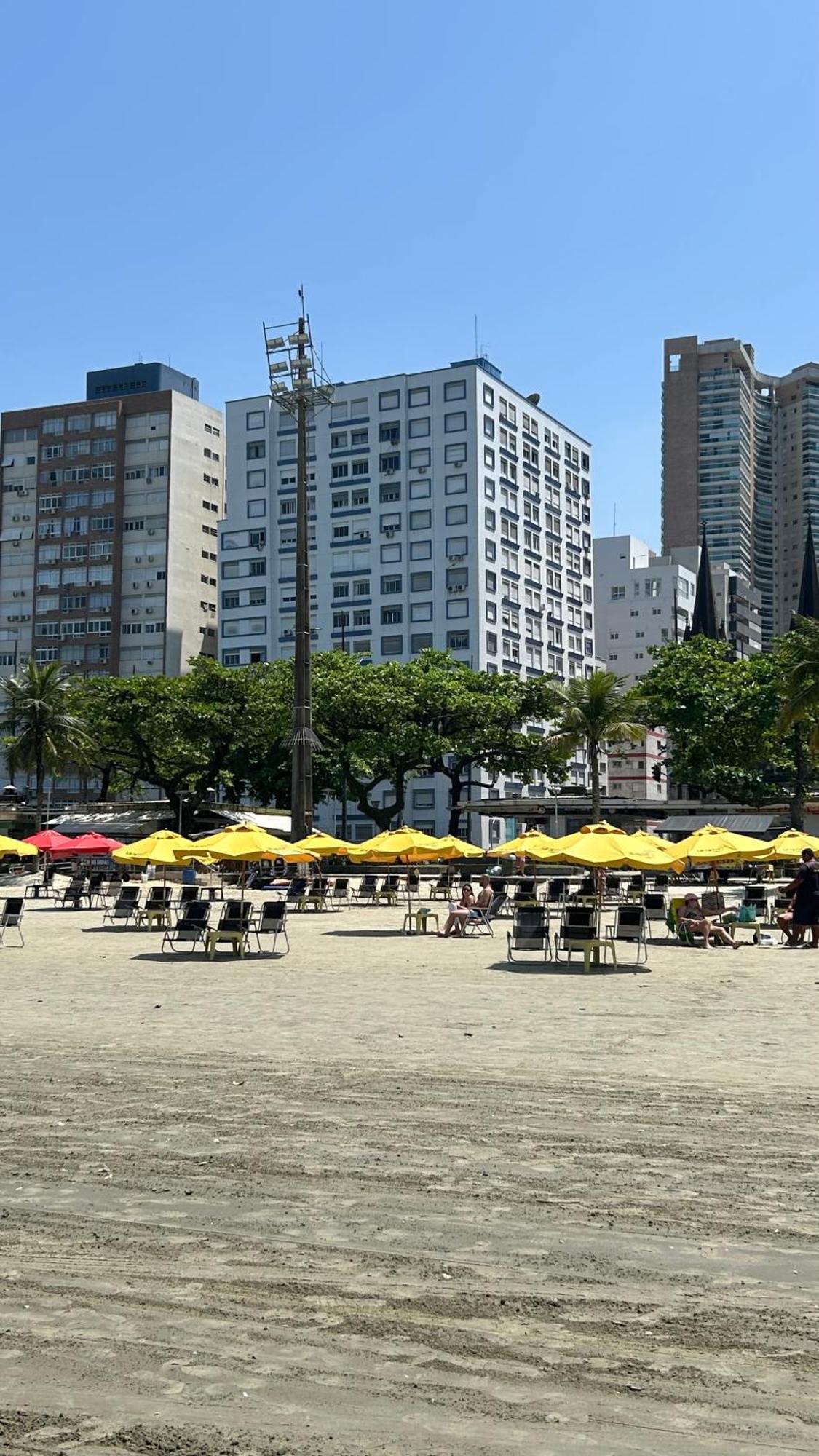 Apartamento Frente A Praia Do Embare Santos Eksteriør bilde